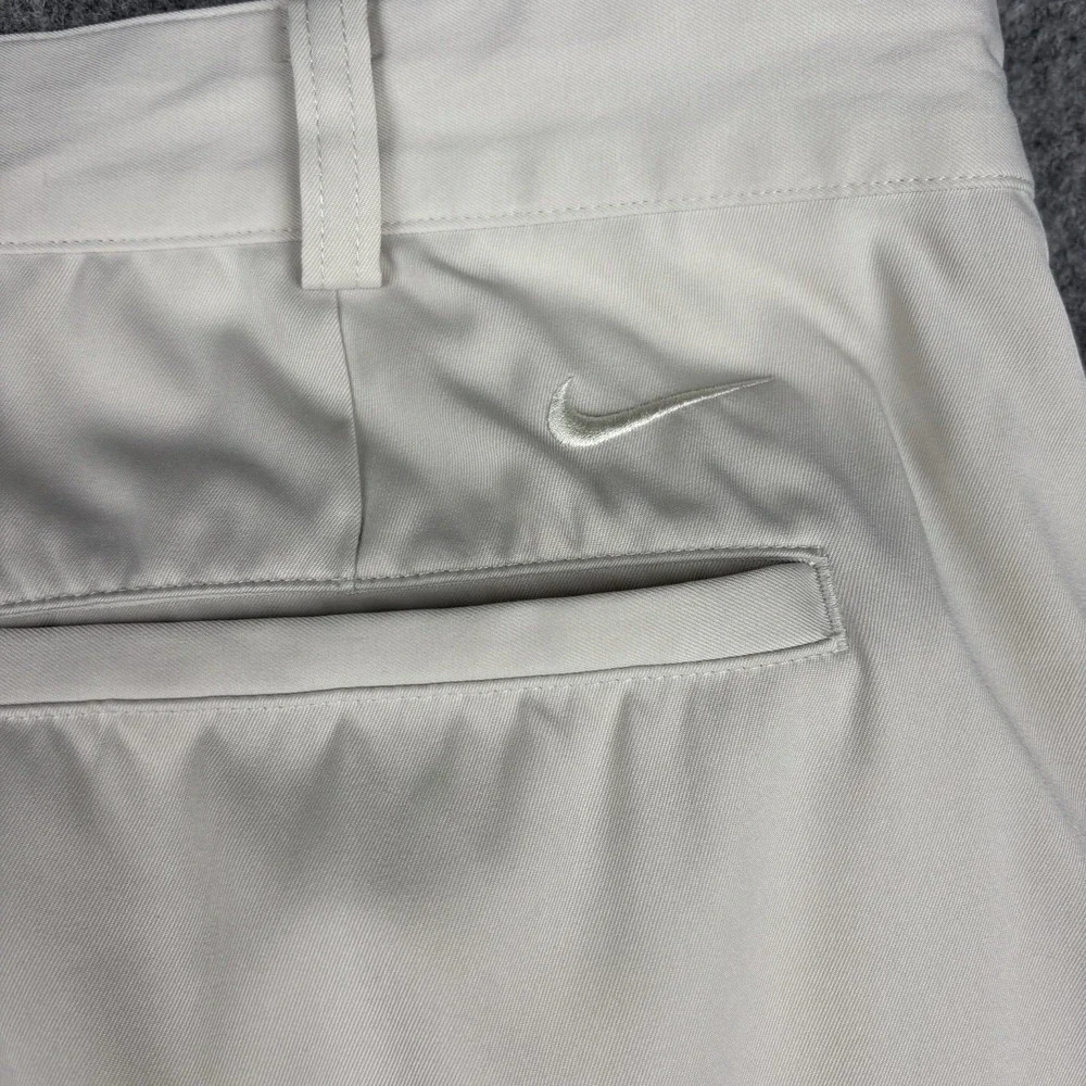 Nike Dri Fit Golf Pants Mens 40x30 (Fits 40x28) Light Khaki Athletic Chino EUC